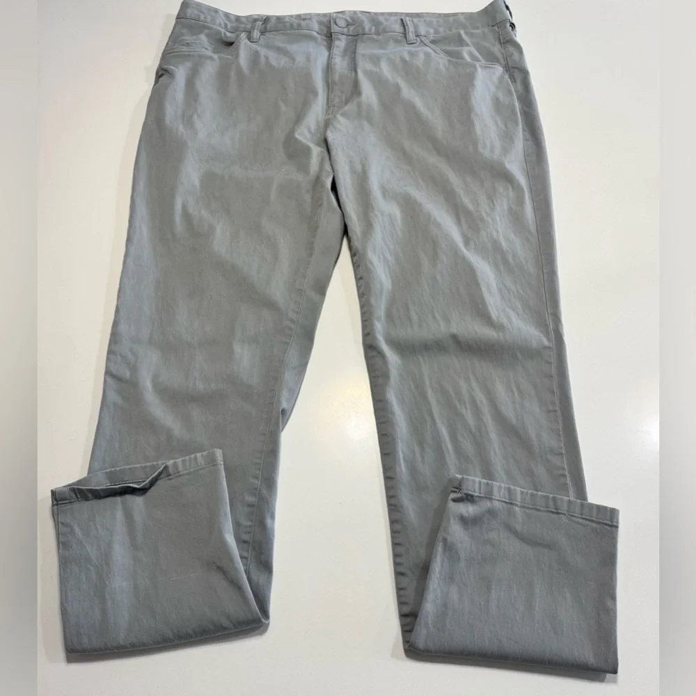 Rhone Mens Everyday Five Pocket Pants Gray Size 40X32 Golf Classic Straight Leg - Picture 1 of 12